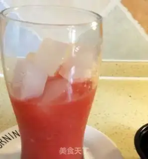 Make Strawberry milk ice step 4