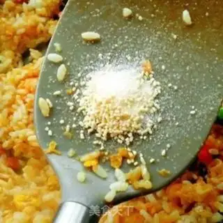 Make Shrimp rice step 11