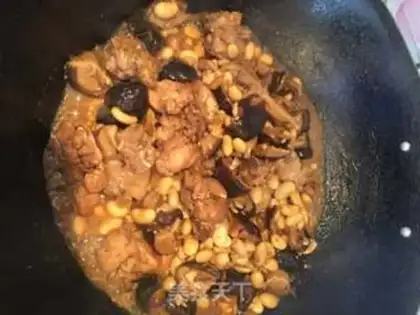 Make Frozen chicken legs and beans step 6