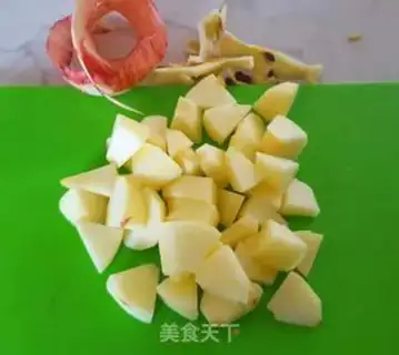 Make Pine bud apple step 2