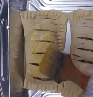 Make Apple banana pie step 6