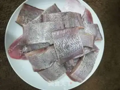 Make Red-burned tropical fish step 2