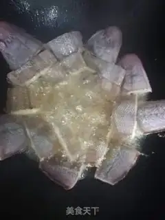 Make Red-burned tropical fish step 4