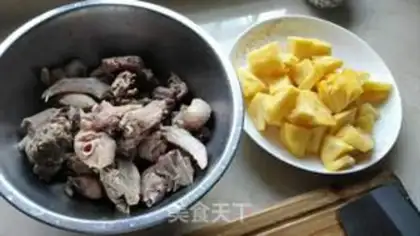 Make Pineapple duck step 0