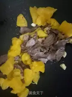Make Pineapple beef step 3