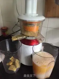 Make Pyramid fragrance step 2