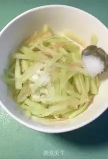 Make Fire watermelon step 1