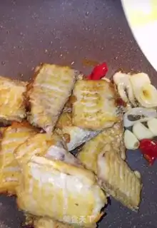 Make Red-fried fish step 5