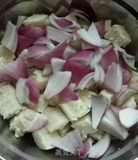 Make Onion eggs step 1