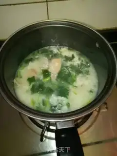 Make Chicken liver spinach congee step 4