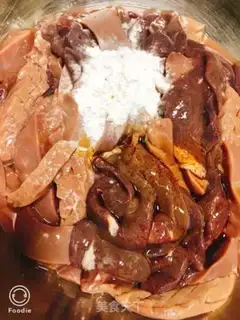 Make The liver and the waist are fried step 2