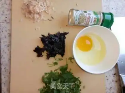 Make Purple egg soup step 0