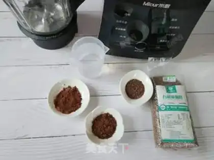 Make Pyramid cocoa step 0