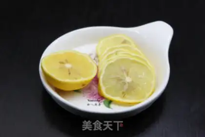Make Lemon sapphire tea step 2