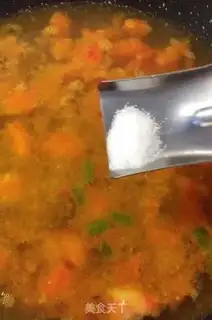 Make Tomato egg noodles step 5