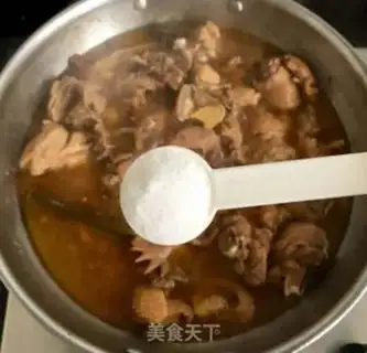 Make A big cock stew of potatoes step 7
