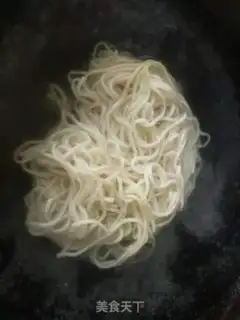 Make Hot dry noodles step 9
