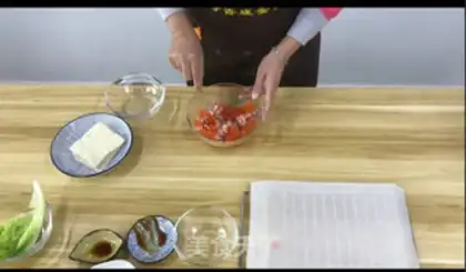 Make Salted eggs and yellow meat step 1