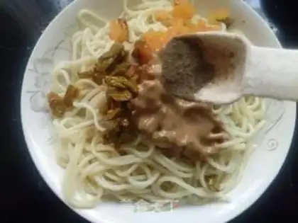 Make Hot dry noodles step 13