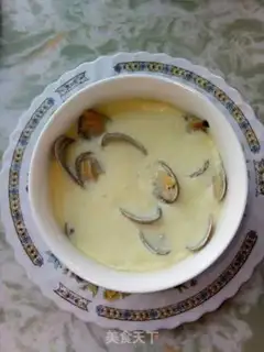 Make Flower clams and eggs step 5