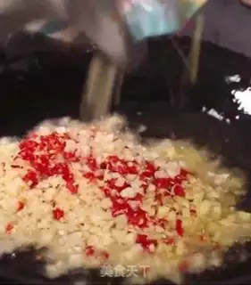 Make Garlic florist step 2