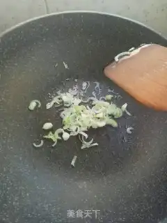 Make Tomato blossoms step 1