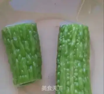 Make Banana slices of bitter melon step 3