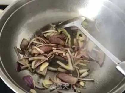 Make The gravy step 4
