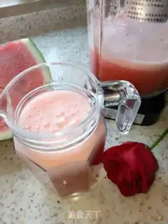Make Fresh watermelon juice step 5