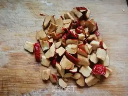 Make "Red Tree Mountain" step 1