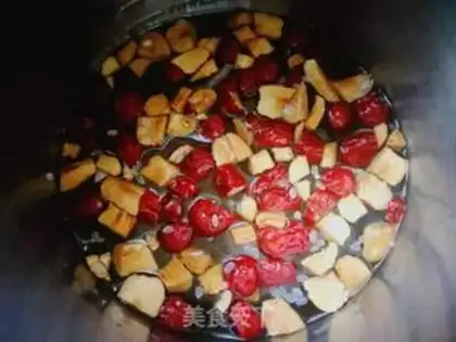 Make "Red Tree Mountain" step 5