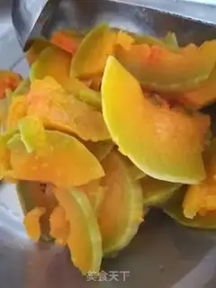 Make Pumpkin sesame ball step 1