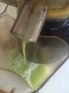 Make Pear juice step 4