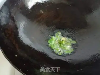 Make Fried mushroom eggs step 6
