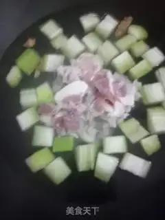 Make Scrawny meat soup step 3