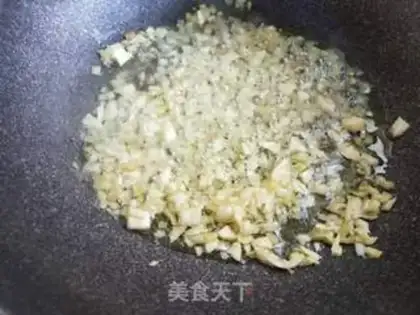 Make Garlic lobster step 1