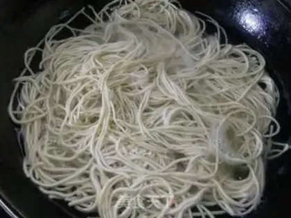 Make Hot noodle step 2