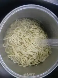Make Hot noodle step 4