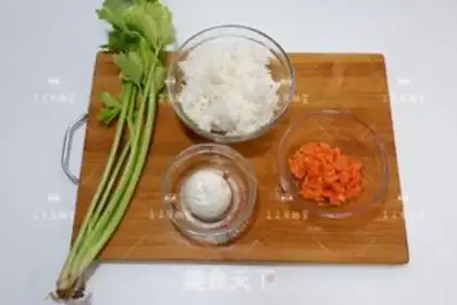 Make Creamed egg fried rice step 0