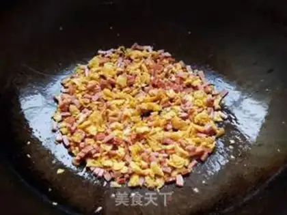 Make Godmother ham and egg fried rice step 3