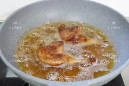 Make The sweet duck leg step 6