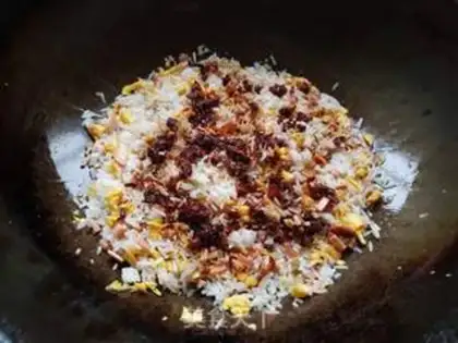 Make Godmother ham and egg fried rice step 5