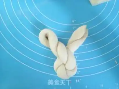 Make Coconuts, honey, soft garter step 7