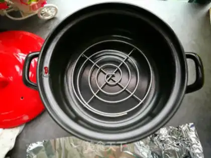 Make Garlic fans roast ice fish step 3