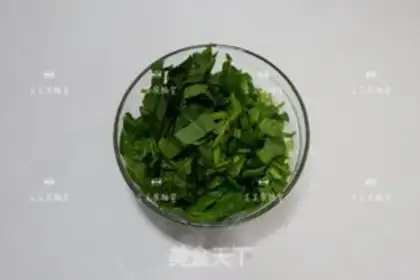 Make A spinach and a mushroom step 2