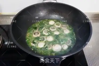 Make A spinach and a mushroom step 9