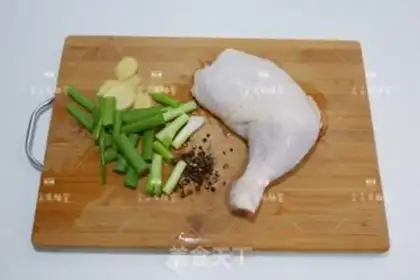 Make Spicy chili chicken step 0