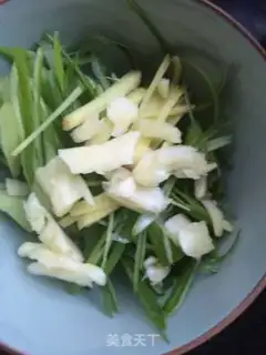 Make Clear the black bean sprouts step 2