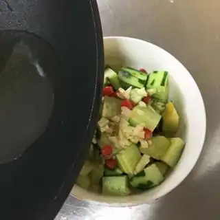 Make Scrambled cucumber tofu step 4