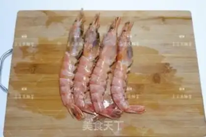 Make Fried red shrimp step 1